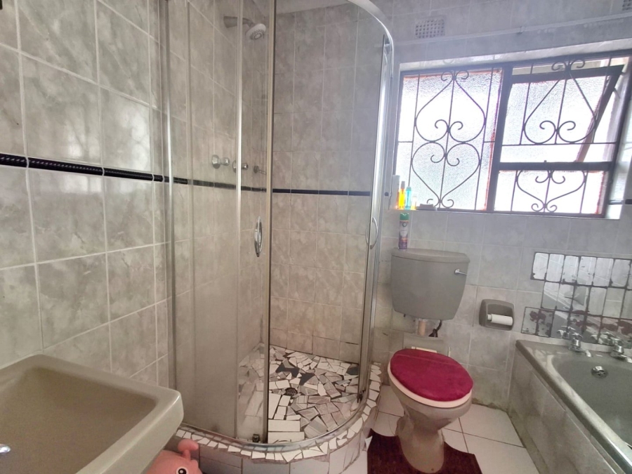 5 Bedroom Property for Sale in Dawn Eastern Cape